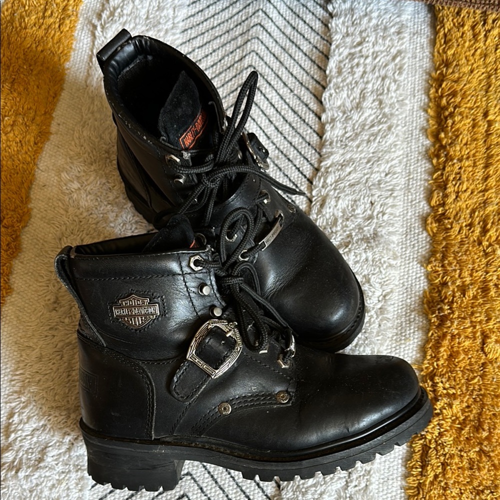 Harley-Davidson Black Leather Boots Classic Design